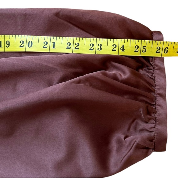 NWT Maree Pour Toi Bishop Sleeve Wrap Top Blouse Metallic Satin Brown Size 26 - Picture 10 of 12